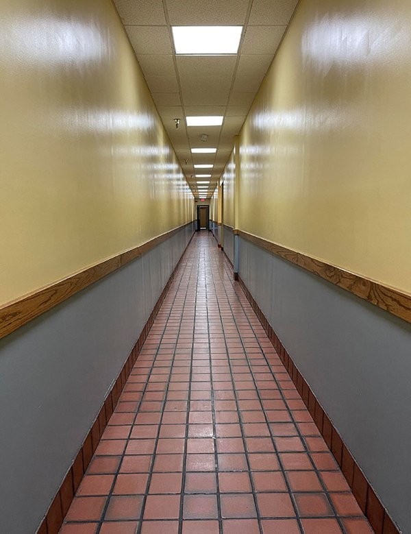 creepyhallways_002