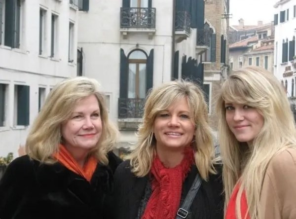 familysimilarity_009