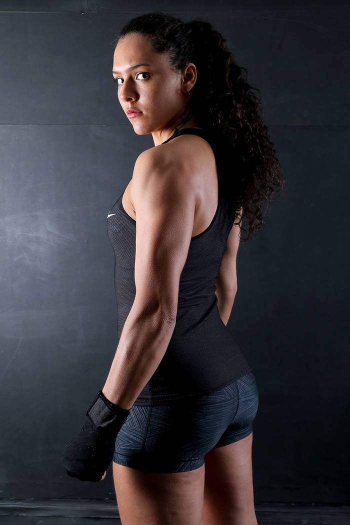 fitnessgirls22_033