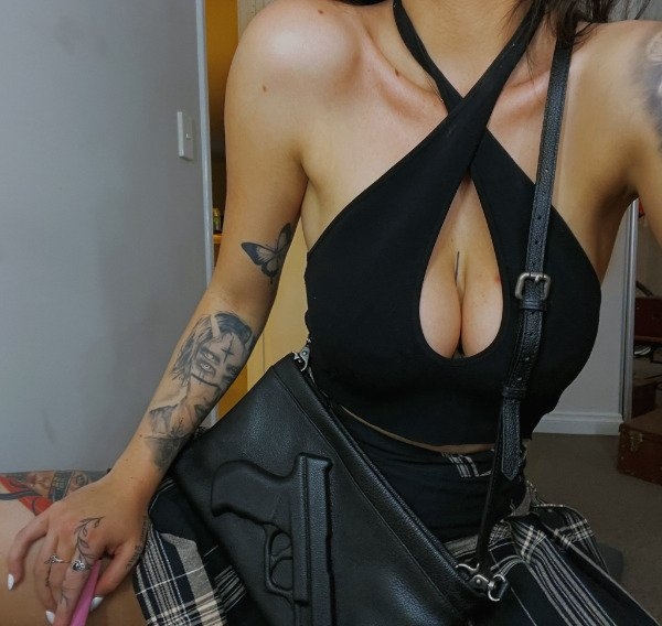 girlsinlatexleather11_039