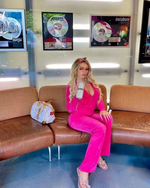 serenasmithbarbie_015