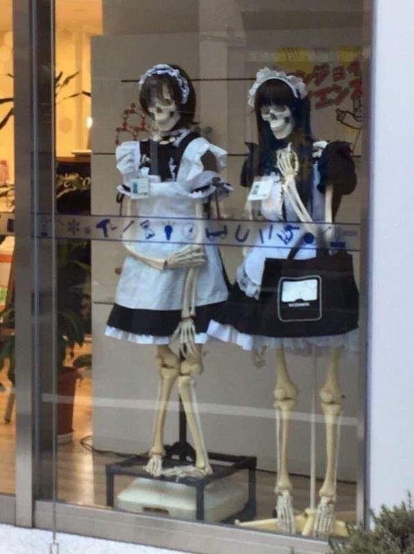 strangemannequins_004