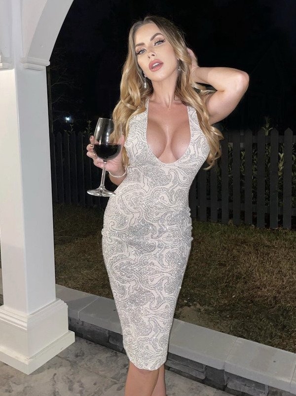 tightdresses12_062