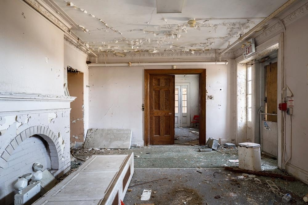 abandonedplaces6_029