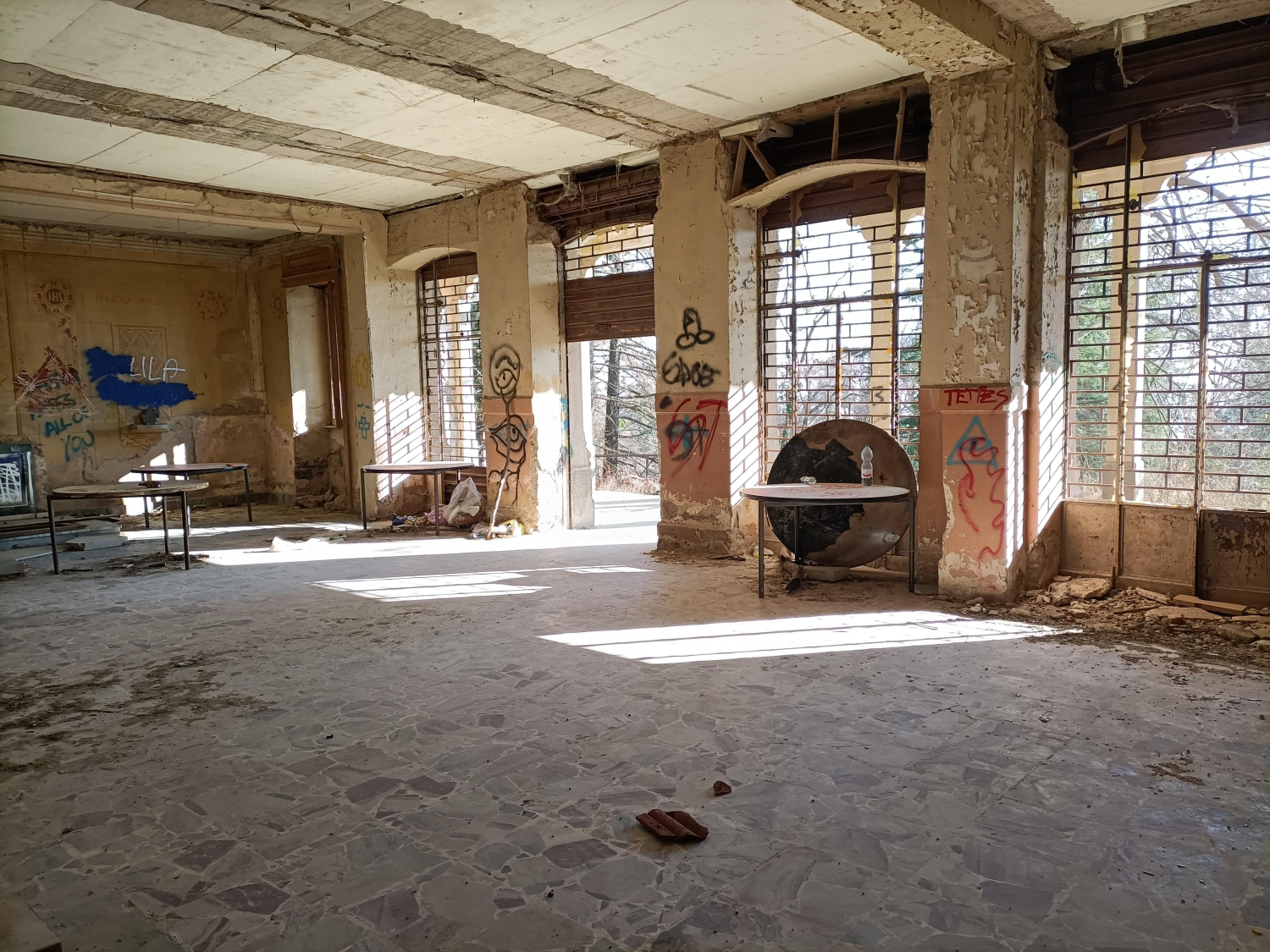 abandonedplaces6_037