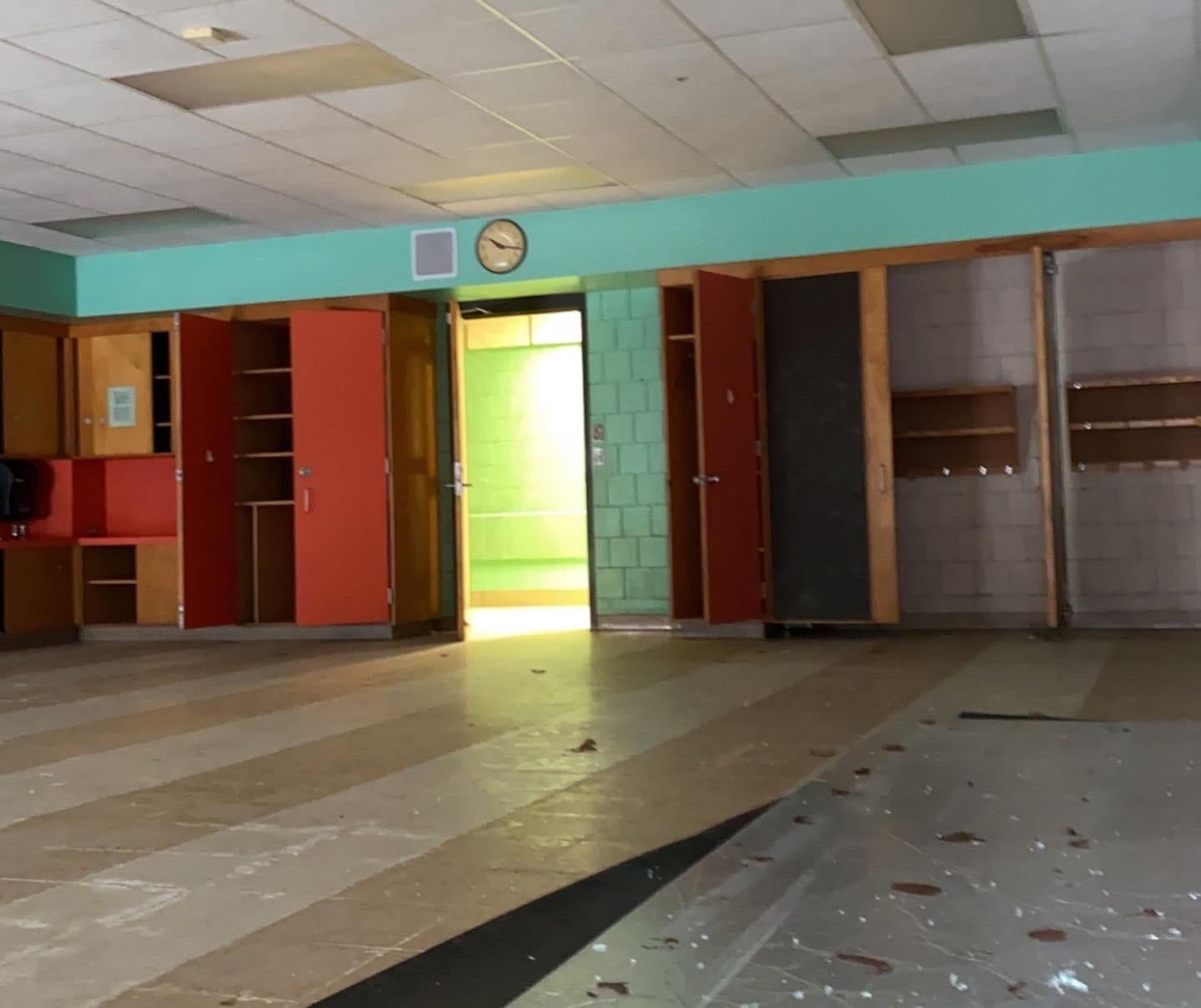 abandonedplaces6_049