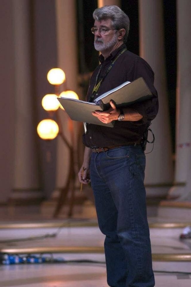 behindstarwarsrevengesith_016