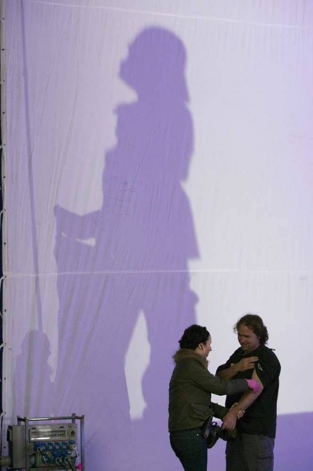 behindstarwarsrevengesith_045