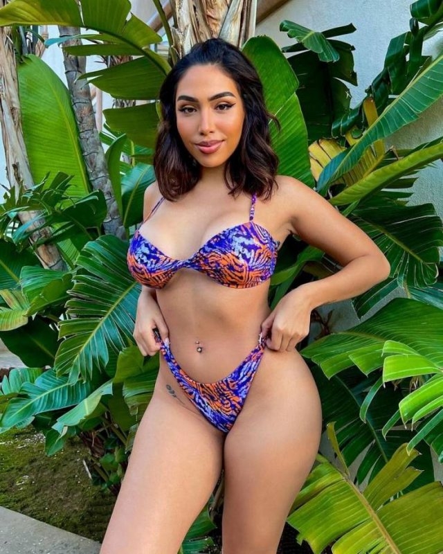 bikinigirls29_049