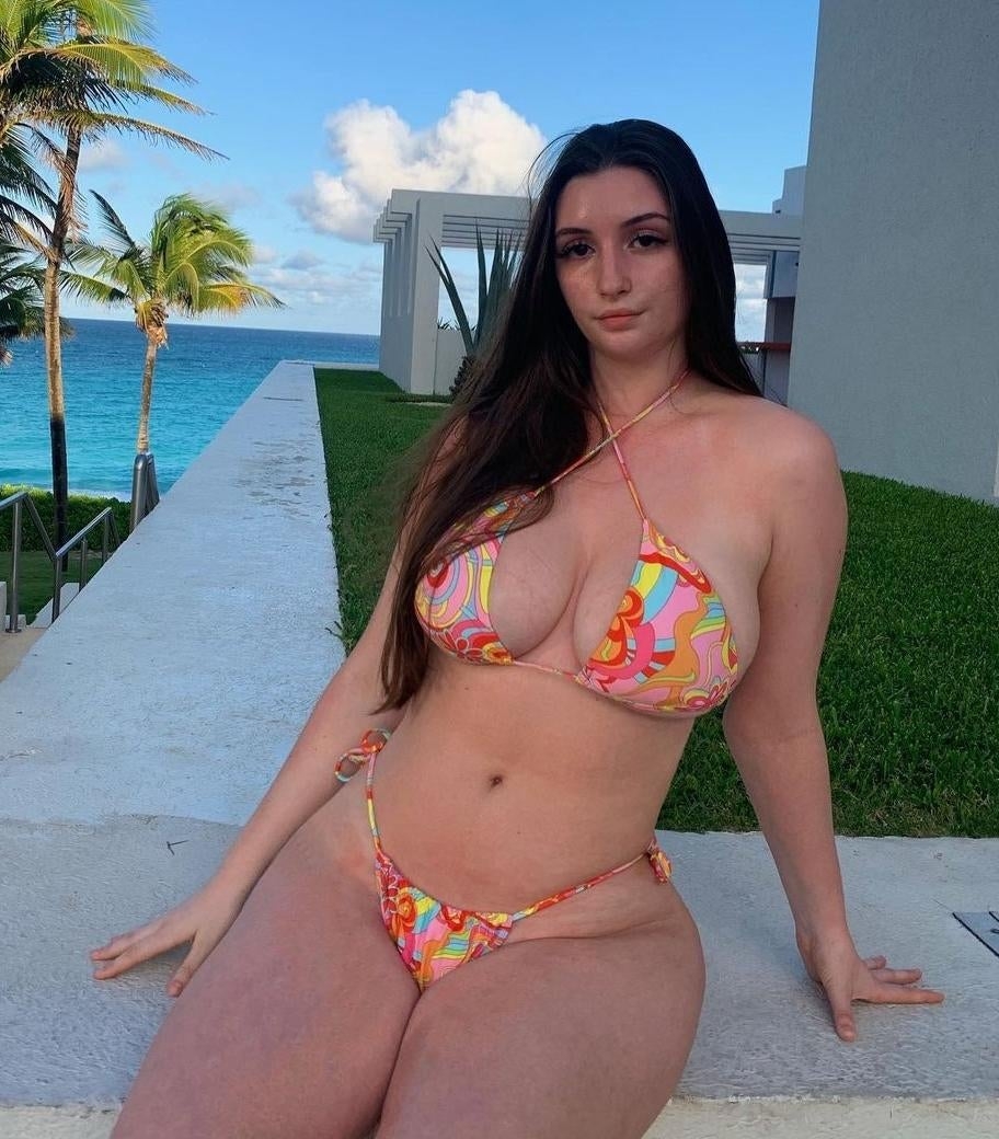 bikinigirls30_060
