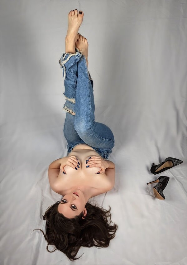 braless31_002