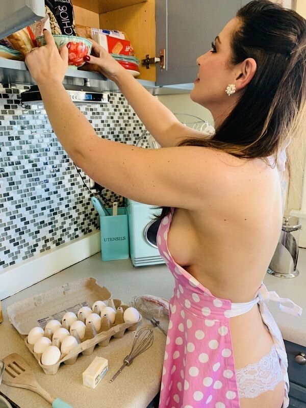 braless31_029