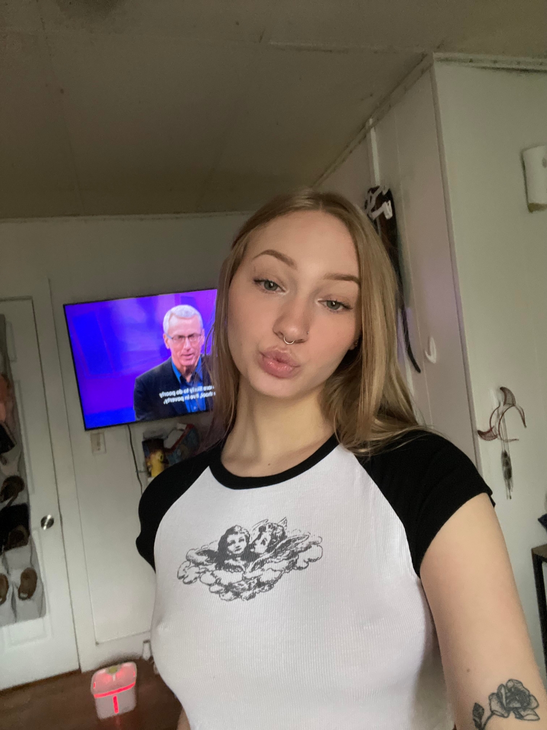 braless32_002