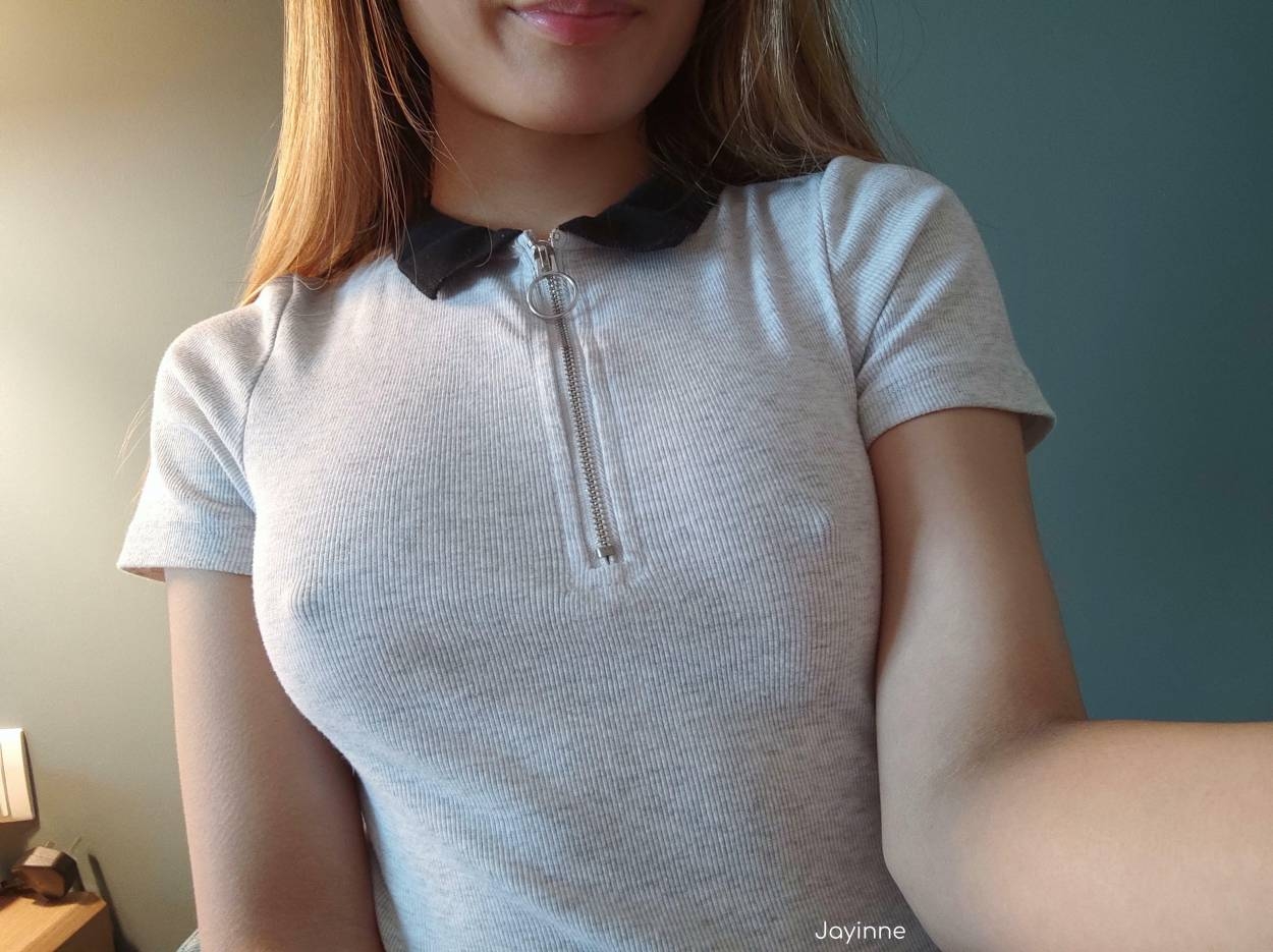 braless32_008