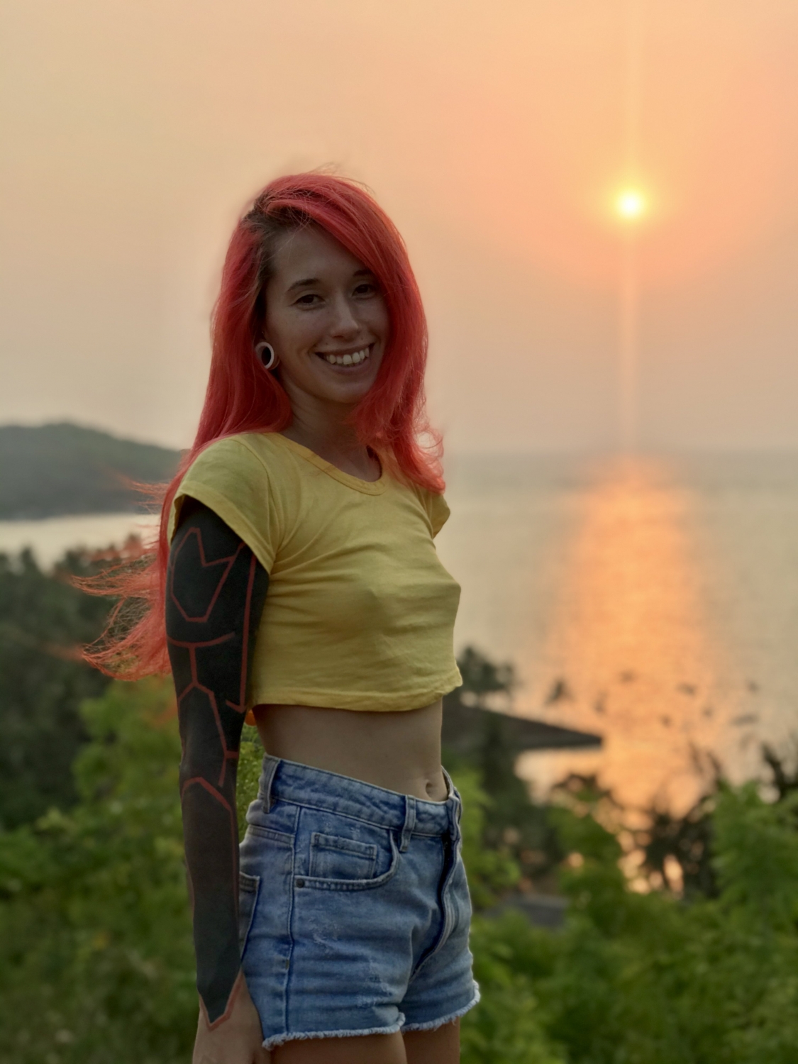 braless32_040