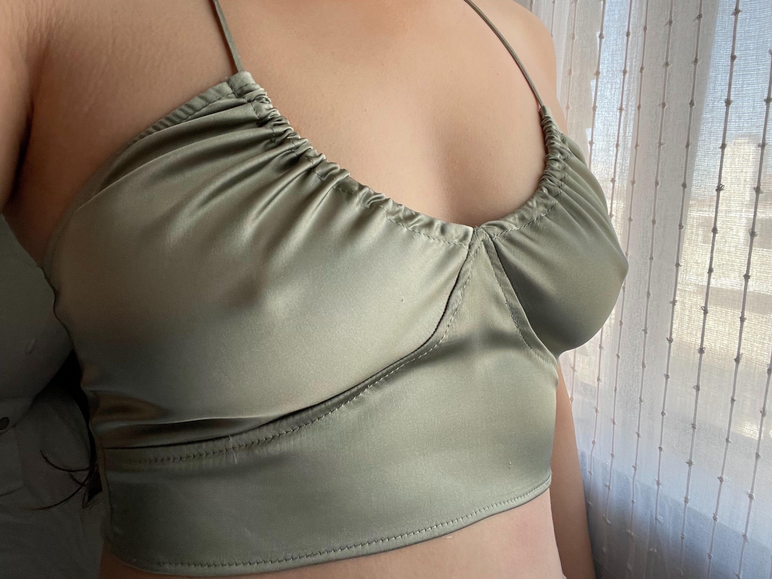 braless32_069