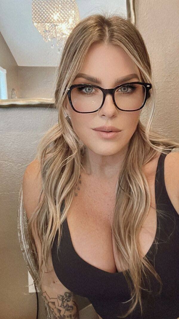 busty77_023