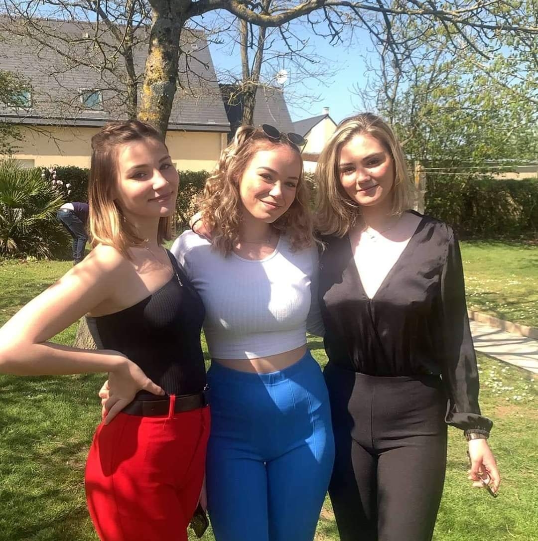 moregirlsbetter7_044