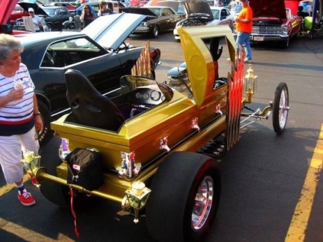 strangecars18_001