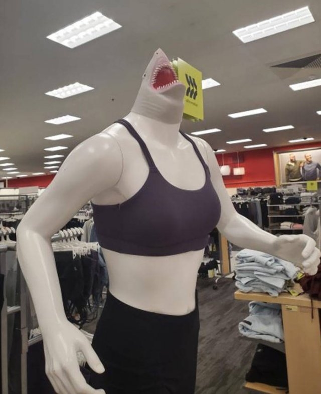 strangemannequins2_005