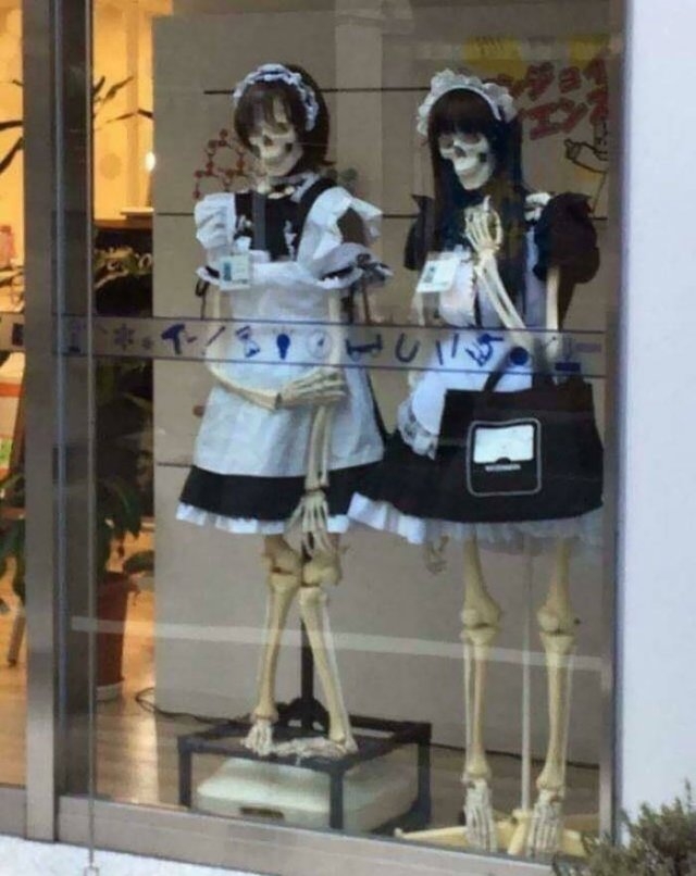 strangemannequins2_006