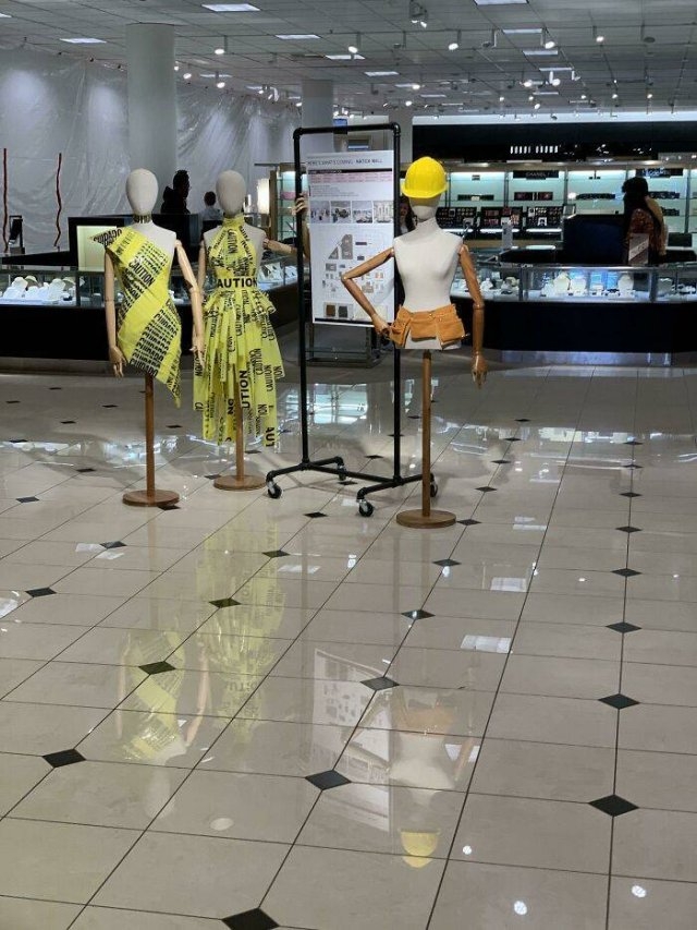strangemannequins2_012