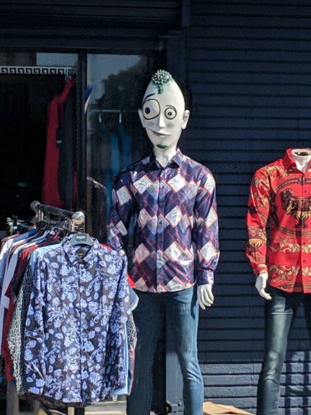 strangemannequins2_014