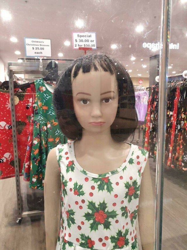 strangemannequins2_041
