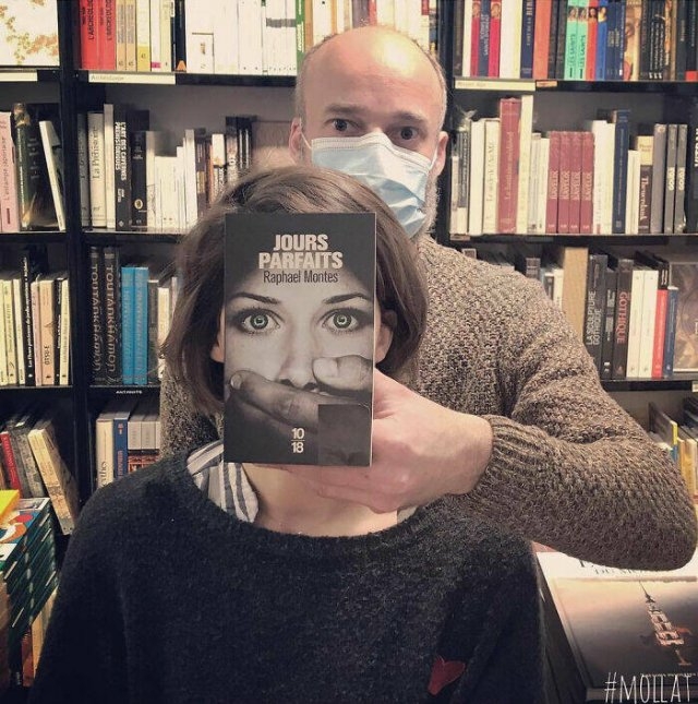 bookface_002