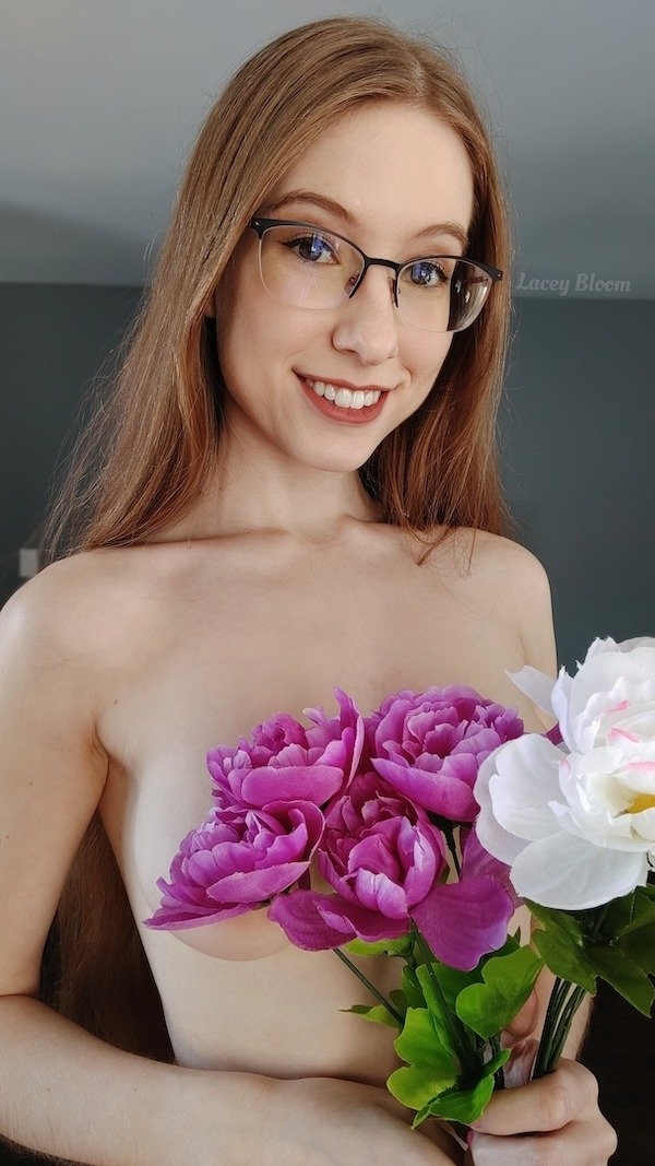braless34_001