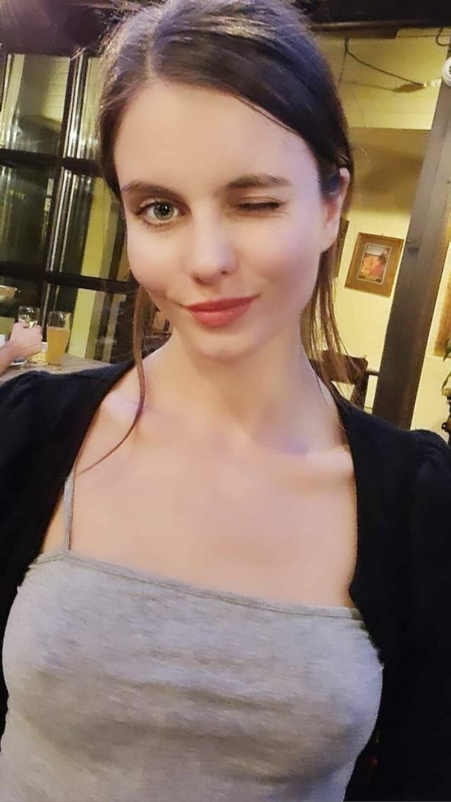 braless35_018