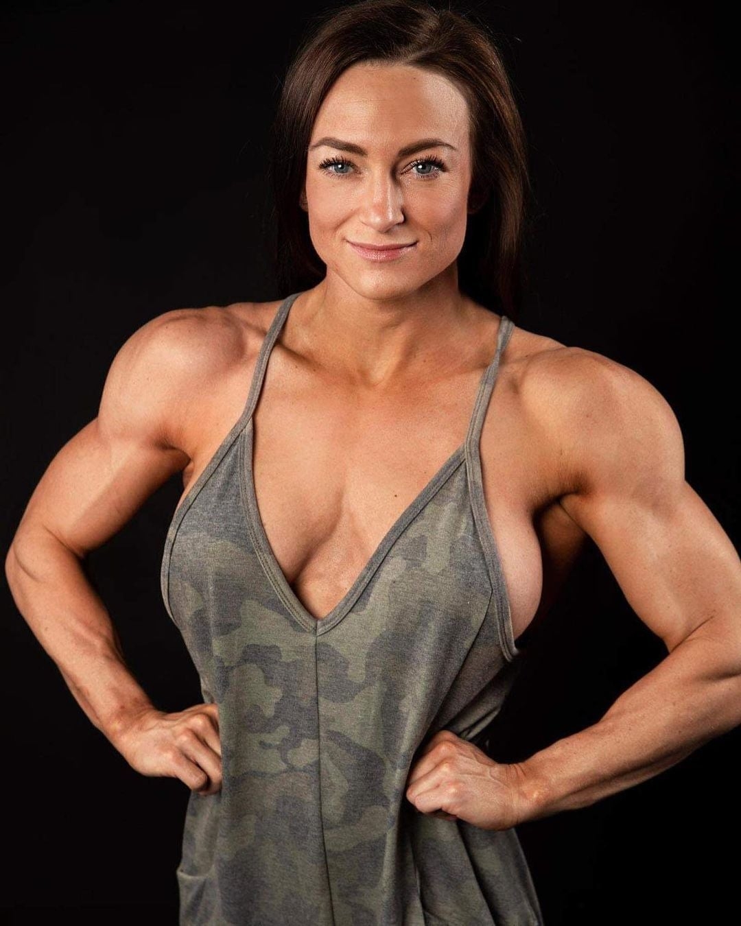fitnessgirls24_050