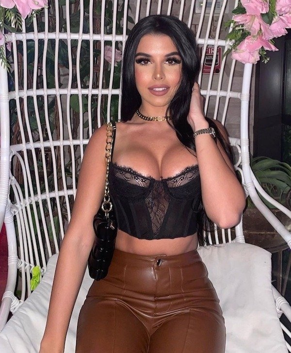 girlsinlatexleather15_034