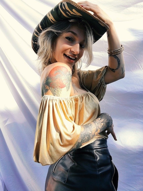 girlsinlatexleather15_036