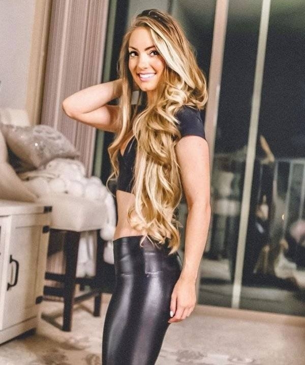 girlsinlatexleather16_047