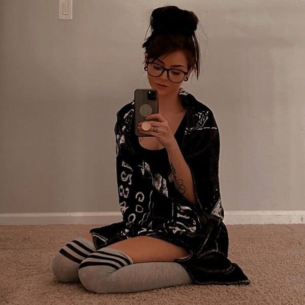 girlswithglasses11_003