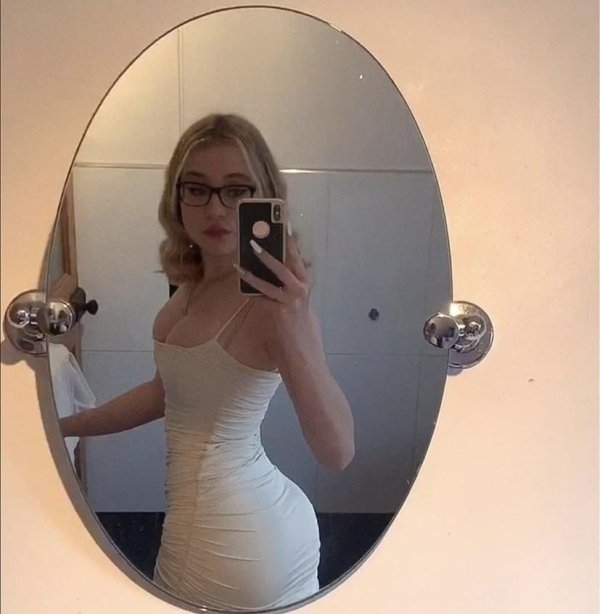 girlswithglasses11_005