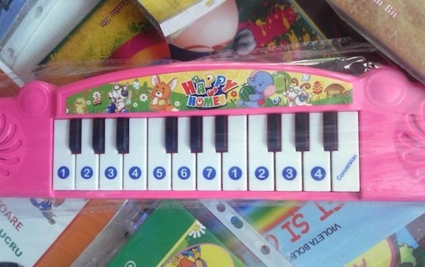 strangemusicalinstruments_037
