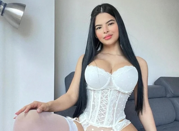 busty93_071