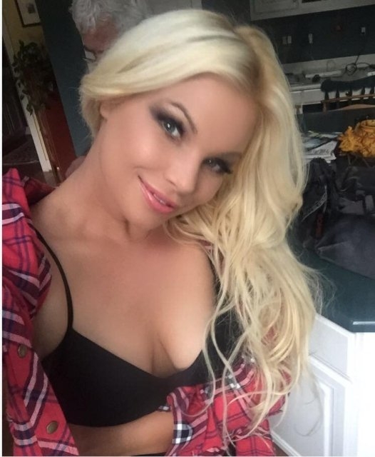 girlsinflannel_011