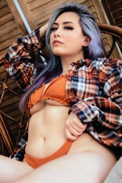 girlsinflannel_025