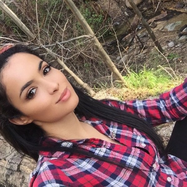 girlsinflannel_033