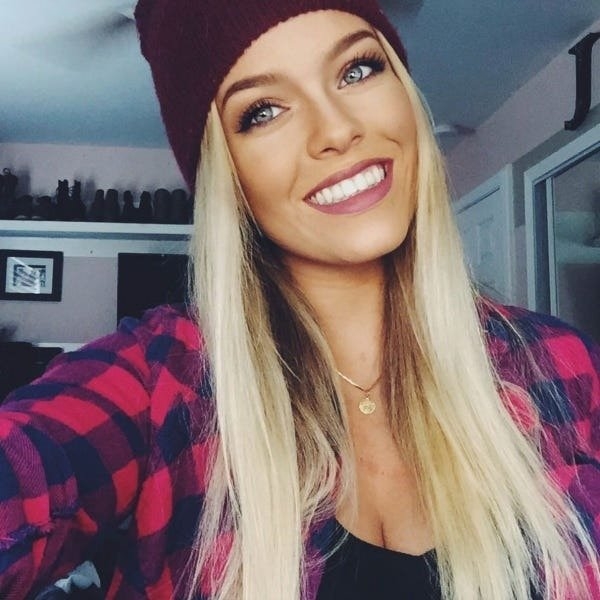 girlsinflannel_053