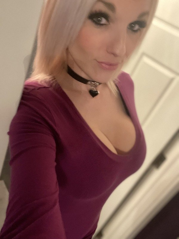 girlswithchokers3_019
