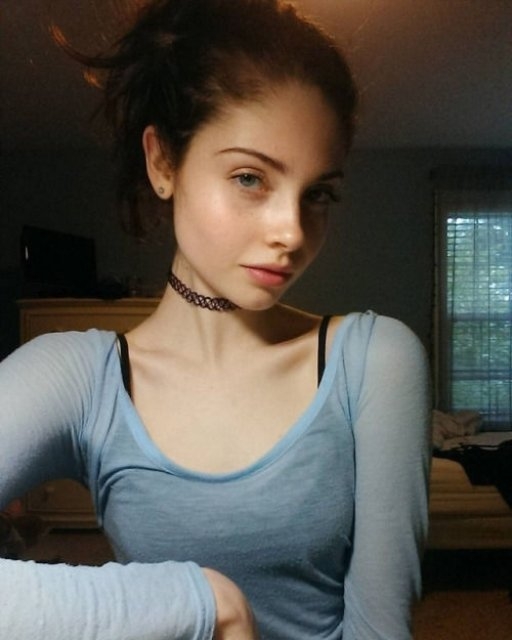girlswithchokers3_021
