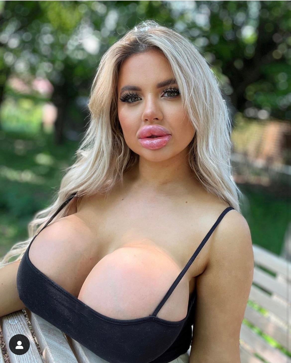 busty106_079