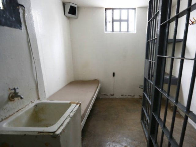 prisons_006