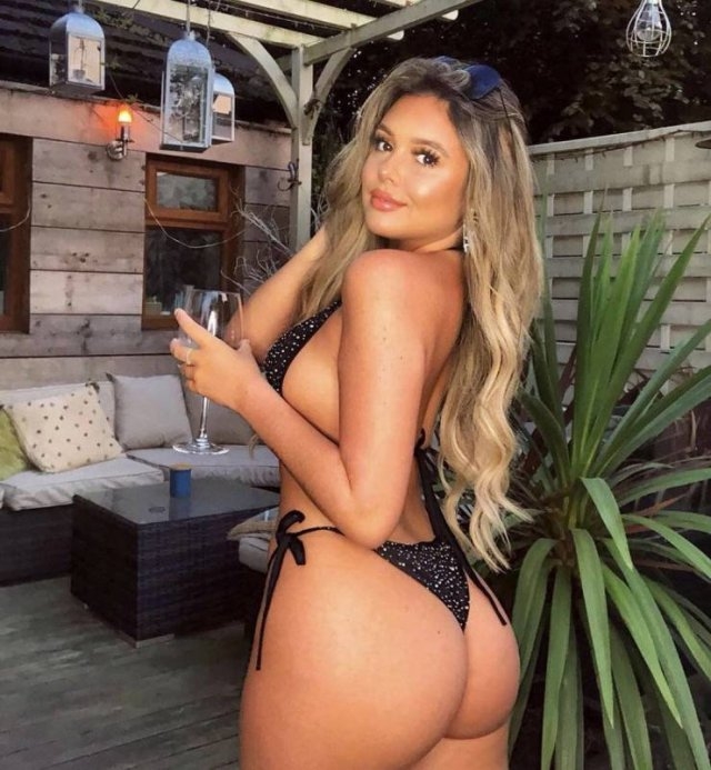 sideboob24_001