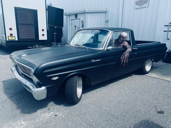 behindstrangerthings_011