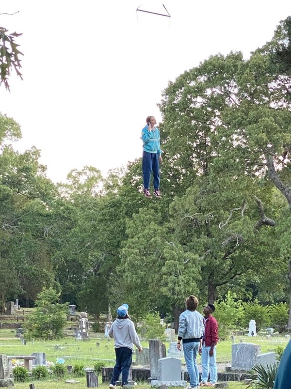 behindstrangerthings_024